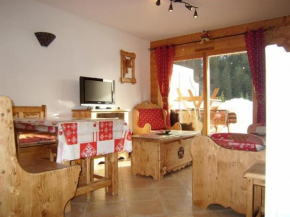 Appartement 6 pers, piscine, 3 pièces, balcon, parking - FR-1-733-121